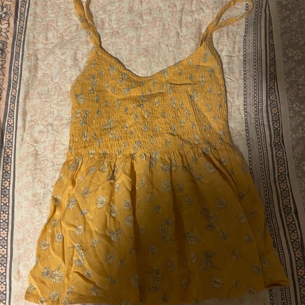 Floral Yellow Top.